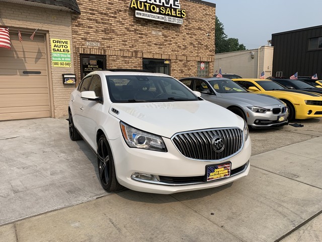 White 2014 Buick LaCrosse Sedan Front-Wheel Drive Automatic