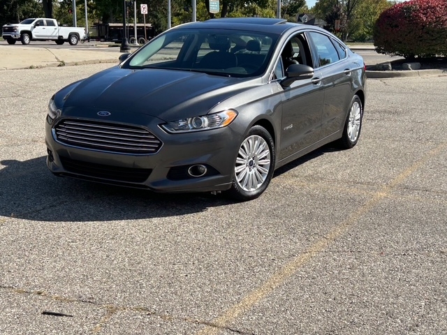 2016 Ford Fusion Hybrid