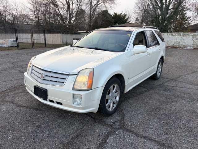 2007 Cadillac SRX Base's photo