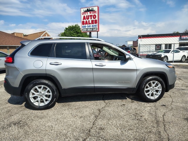 2015 Jeep Cherokee Latitude 4X4's photo