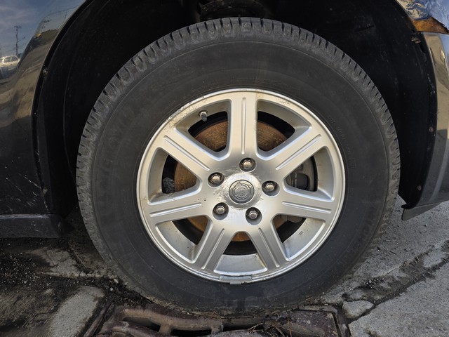 2010 Chrysler Town & Country #12